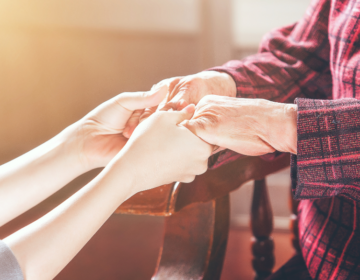 Voluntariado y soledad no deseada: cómo la solidaridad transforma vidas en el cierre del año